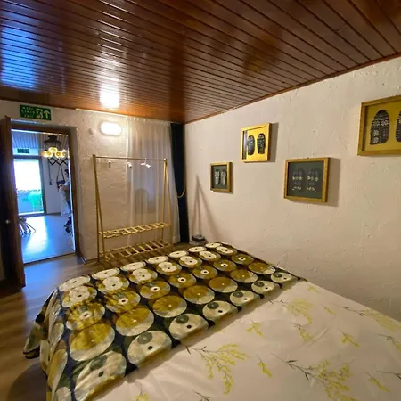 House In Perfect Location Lejlighed